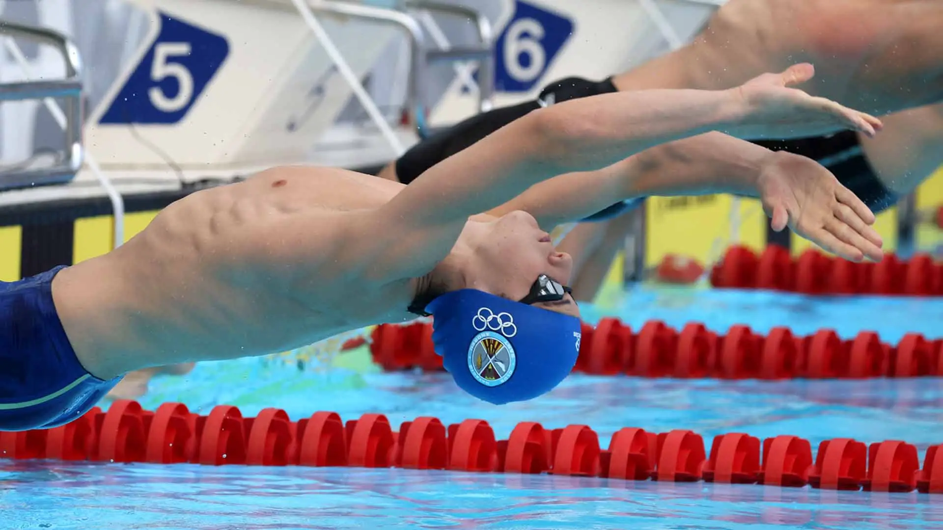 Nadador del Club Natació Sant Andreu en la piscina
